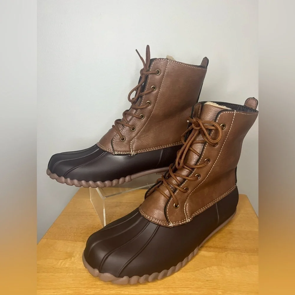 WEAR EVER New Women’s duck boots, Size 9, Color Brown All weather proof